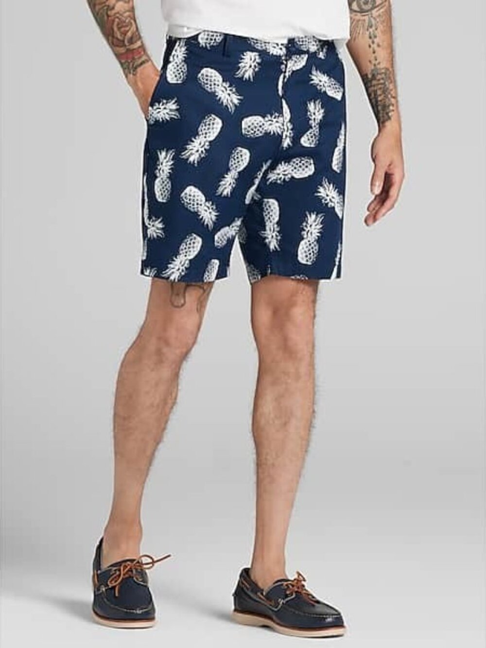 Paisley & Gray Men's Slim Fit Linen Blend Shorts Navy - Size: 36 NWT